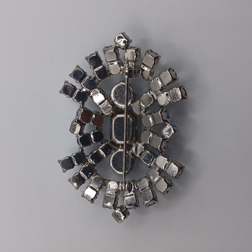 Light Blue Vintage Brooch - Picture 4 of 5